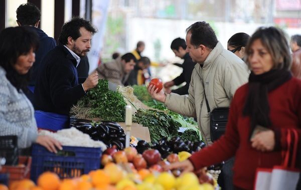 BUĞDAY DERNEĞİ, KÜÇÜKÇEKMECE ORGANİK PAZARDAN ÇEKİLDİ