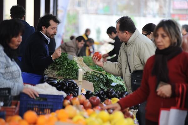 BUĞDAY DERNEĞİ, KÜÇÜKÇEKMECE ORGANİK PAZARDAN ÇEKİLDİ