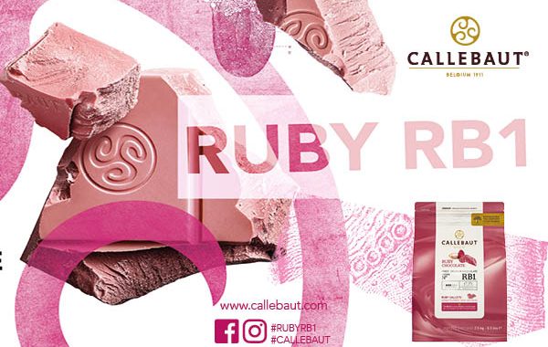 Ruby RB1 ile Callebaut®, ilk ruby çikolata reçetesini şeflere ve çikolata ustalarına sunuyor.