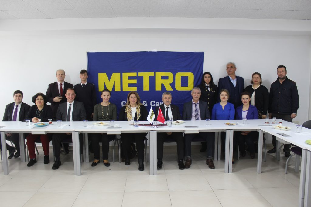 Metro Türkiye, Geleceğin Yöneticilerini Yetiştirmek Üzere Protokol İmzaladı!