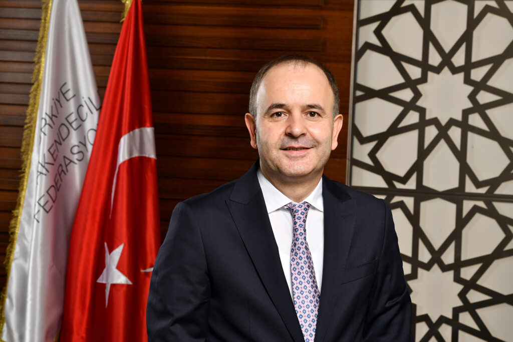 TPF Başkanı Ömer Düzgün:  “Yerel Zincirlerin Gözü Kulağı Perakende Yasası’nda”